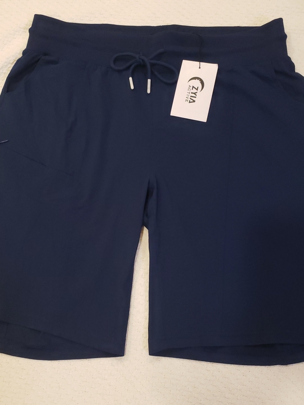 NWT, Active Women's Navy Performance Shorts, Size XXXL